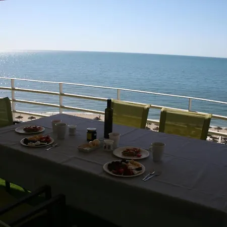 Apartment En Primera Linea/beachfront *