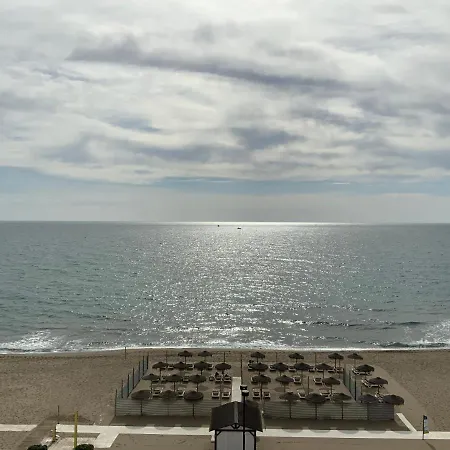 En Primera Linea/beachfront Daire
