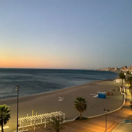 En Primera Linea/beachfront Lejlighed