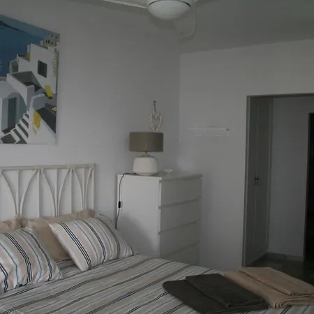 En Primera Linea/beachfront Lejlighed