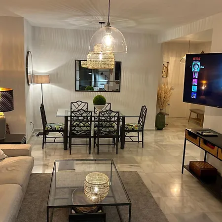 Apartment En Primera Linea/beachfront Fuengirola