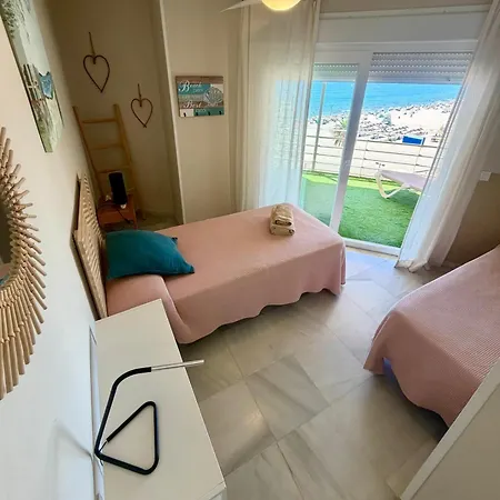 En Primera Linea/beachfront Lejlighed *