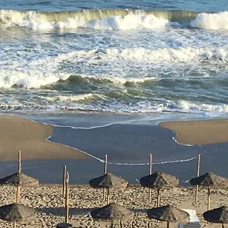 En Primera Linea/beachfront Фуэнхирола